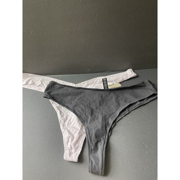 Skims Thong Underwear Womens Size 4x Stretch Lingerie (2) New - Picture 1 of 7